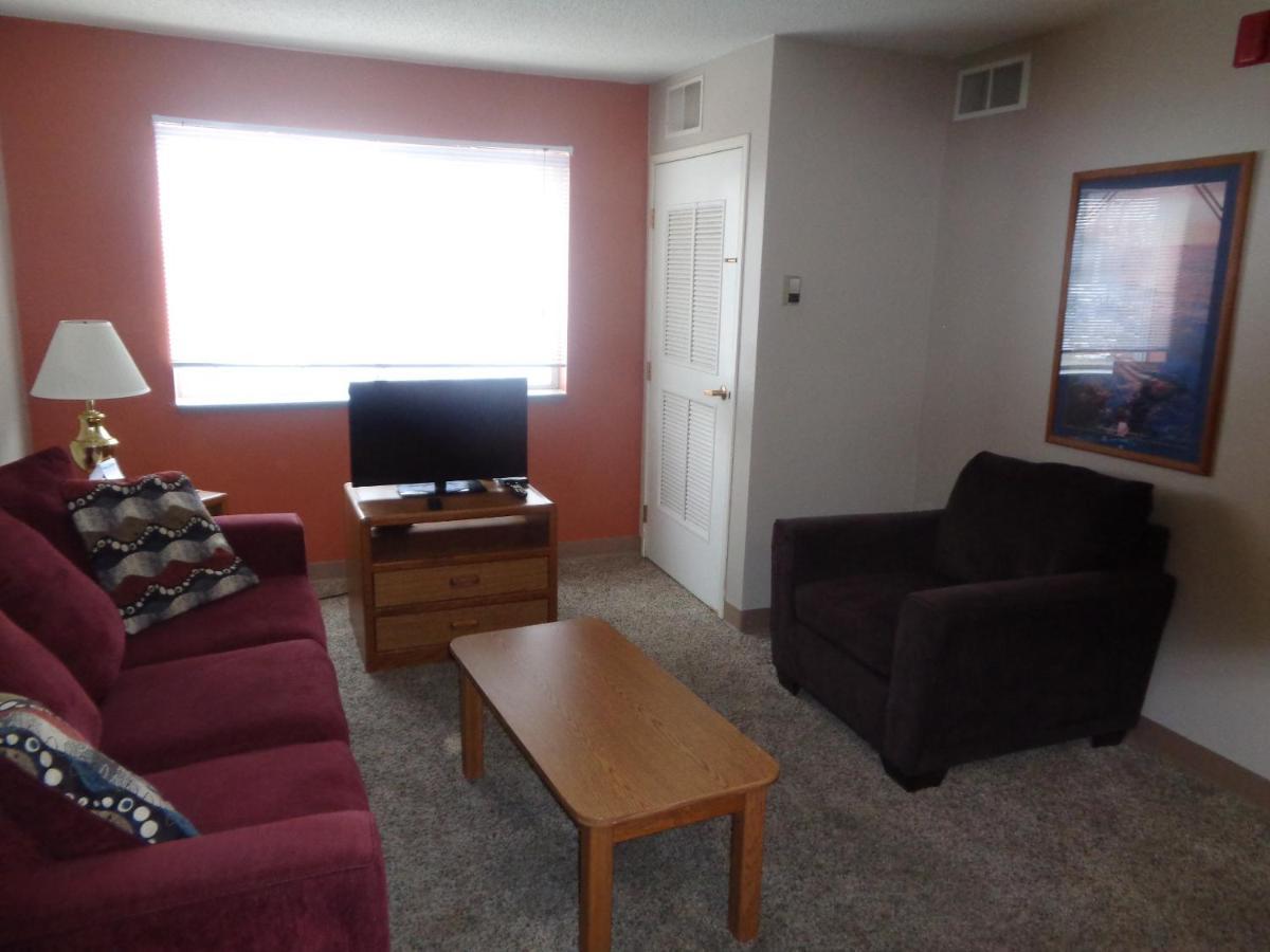 Riverview Suites Apartments Rochester Bagian luar foto