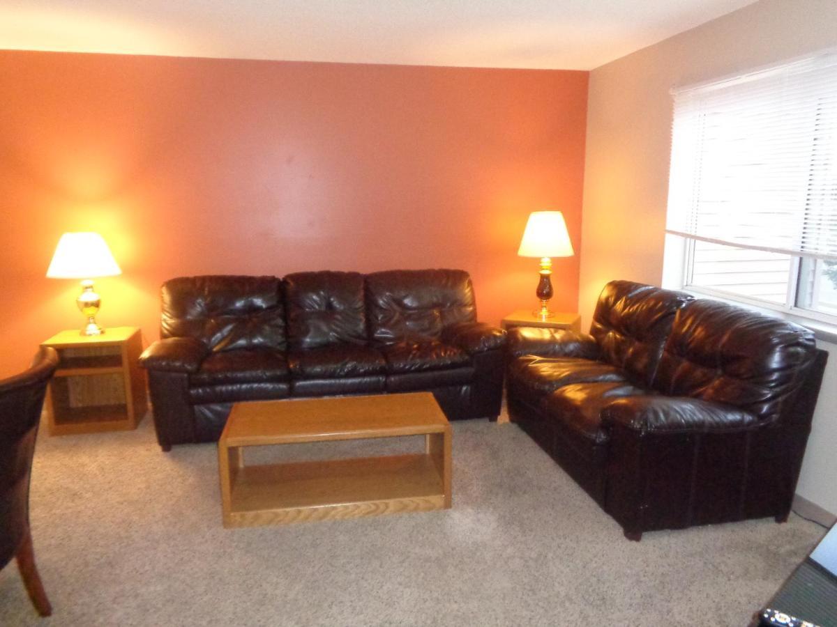 Riverview Suites Apartments Rochester Bagian luar foto