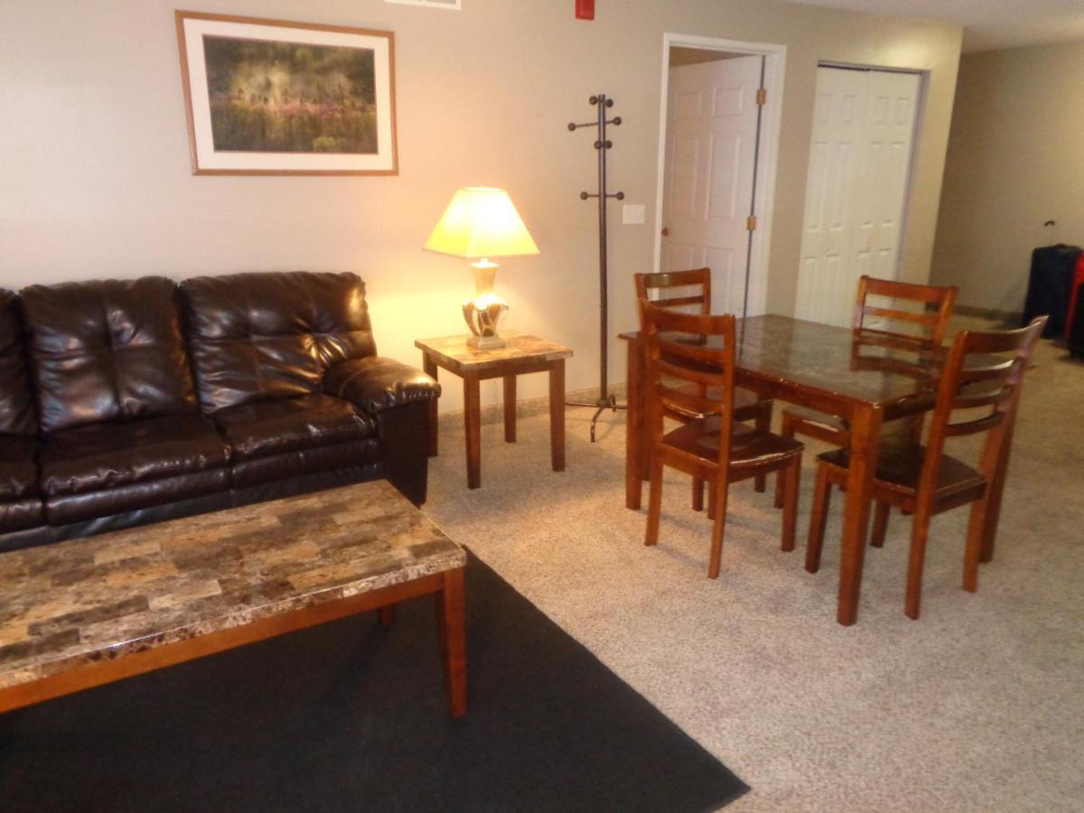 Riverview Suites Apartments Rochester Bagian luar foto